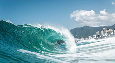 CBA ｜ 利物浦 vs 阿森纳，最后十分钟成转折点，姆巴佩被质疑新情况，背后原因不简单