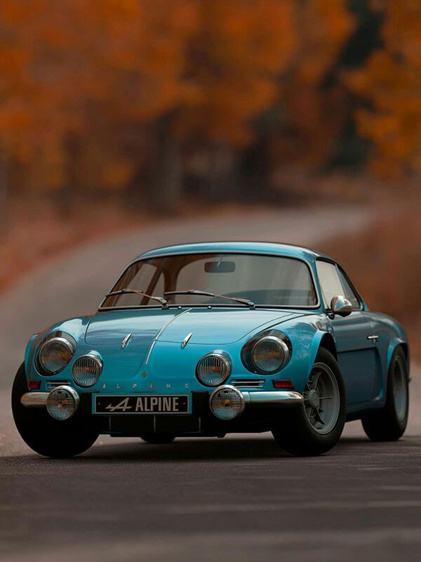 诡异的战术安排：全场疯狂长传俯冲，但队里没一个身高超过一米八的球员。